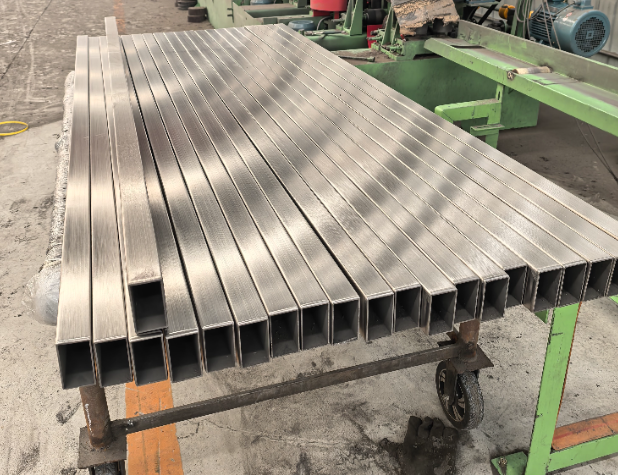 保亭方管 矩形管 无缝方管生产厂家